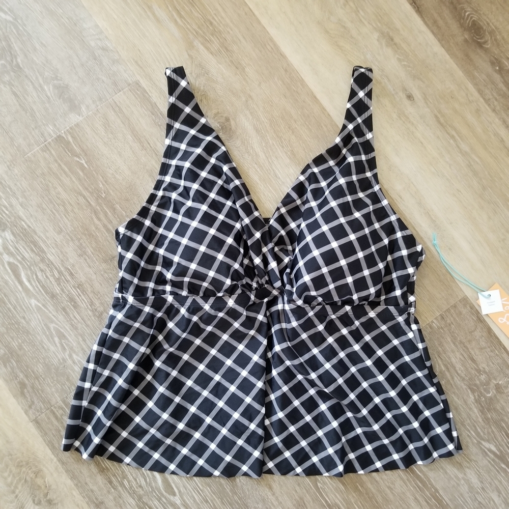 NWT Kona Sol Black White Checker Print Cropped Tankini Swim Top Size 2X